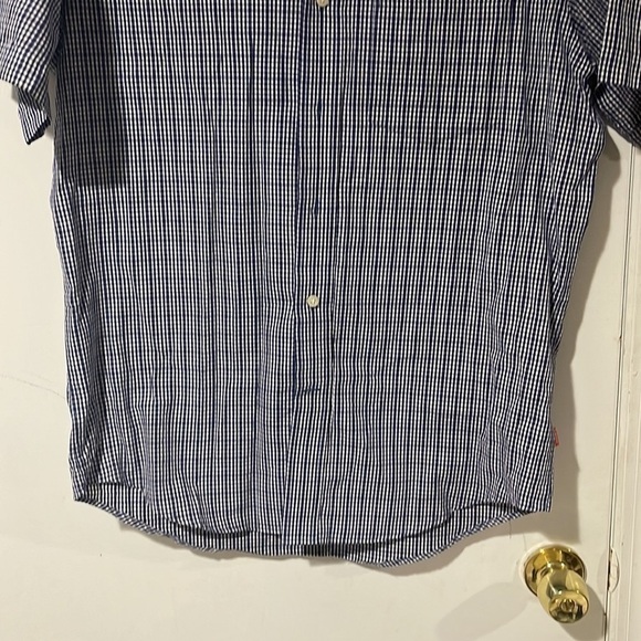 Izod Mens Button Down Shirt Short Sleeve Like New - Picture 3 of 7